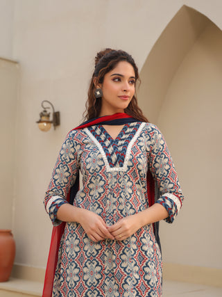 Daily wear cotton kurta set