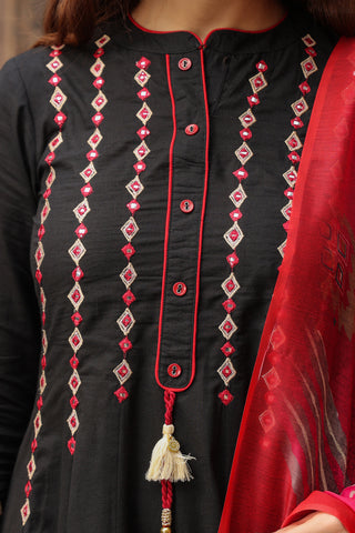 Dupatta kurta set