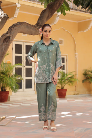 Embroidered co-ord women