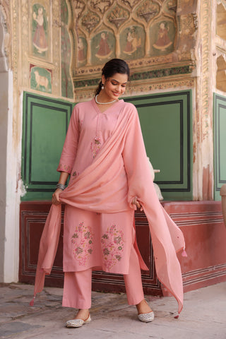 Embroidered kurta with dupatta