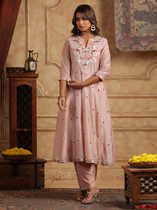 Ethnic embroidered kurta set