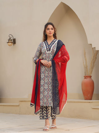 Ethnic printed kurta set