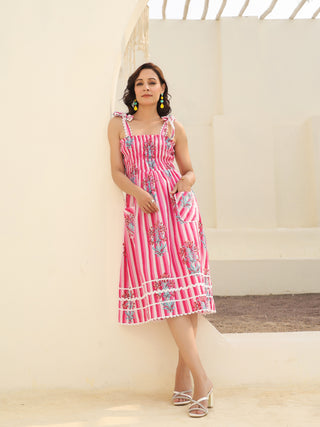 Everyday floral cotton dress