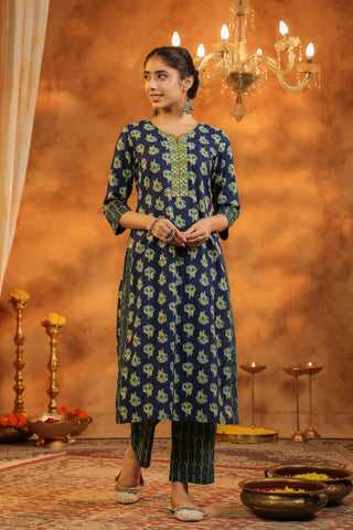 Floral Print Regular Fit Kurta Set