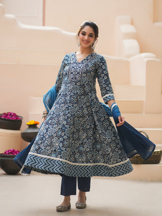 Floral blue ethnic wear set
