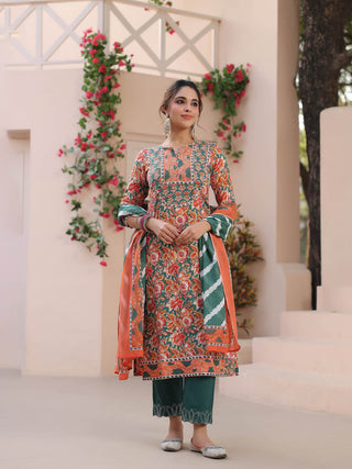 Green Floral Kurta With Trousers