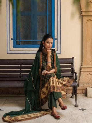 Green festive Anarkali kurta set