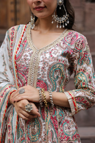Paisley Gota Patti Kurta Outfit