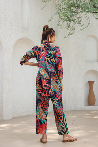 Printed Crop Top With Trousers