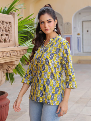 Printed yellow women’s cotton top
