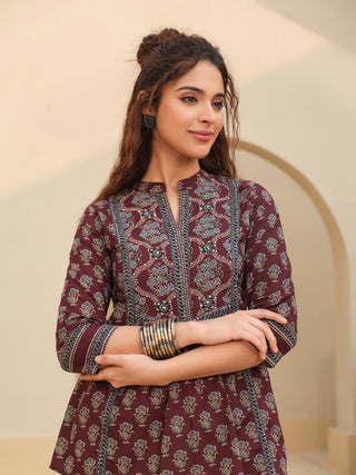 Red Cotton Top with Mandarin Collar