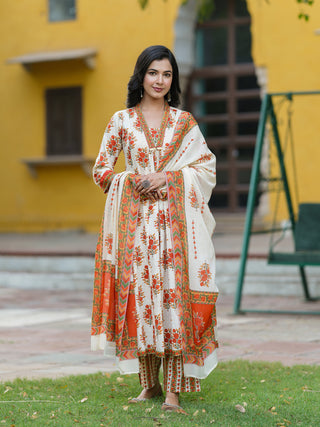 Floral Printed Thread Work Pure Cotton Kurta With Trousers & Dupatta