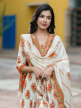 Floral Printed Thread Work Pure Cotton Kurta With Trousers & Dupatta