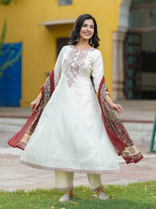 Women Embroidered Regular Sequinned Cotton Kurta with Trousers & Dupatta