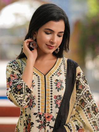 Women Floral Printed Regular Pure Cotton Kurta with Trousers & Dupatta