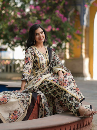 Women Floral Printed Regular Pure Cotton Kurta with Trousers & Dupatta