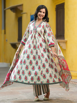 Floral Printed Thread Work Pure Cotton Kurta With Trousers & Dupatta