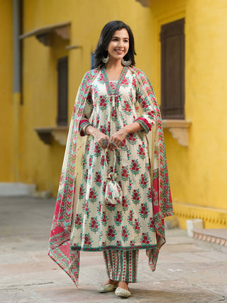 Floral Printed Thread Work Pure Cotton Kurta With Trousers & Dupatta