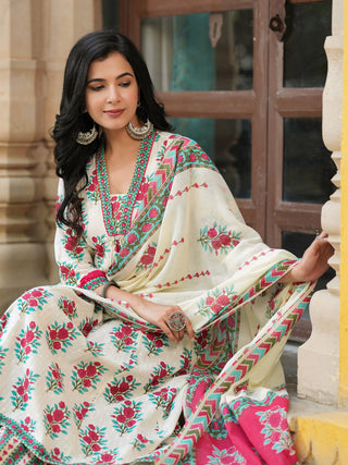 Floral Printed Thread Work Pure Cotton Kurta With Trousers & Dupatta