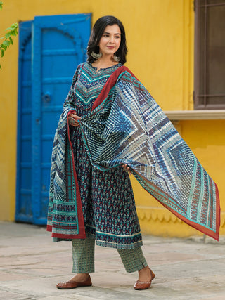 Women Ethnic Motifs Printed Pure Cotton Kurta with Trousers & Dupatta