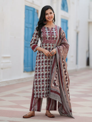 Geometric Printed Notch Neck Pure Cotton Kurta With Trousers & Dupatta