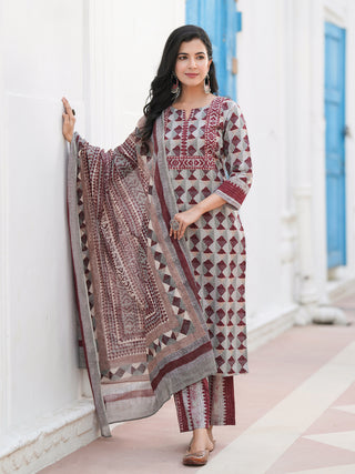 Geometric Printed Notch Neck Pure Cotton Kurta With Trousers & Dupatta