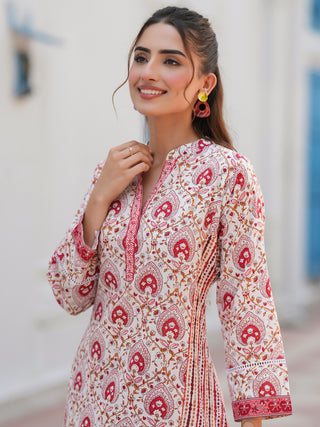 Women Floral Printed Daily Cotton A-Line Kurta