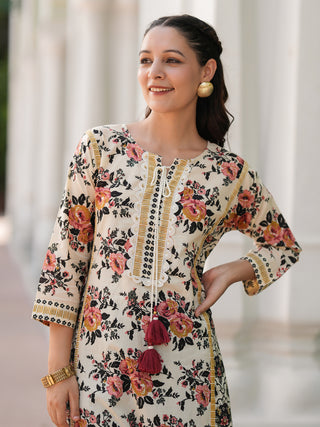 Women Floral Printed Thread Work Pure Cotton Straight Kurta