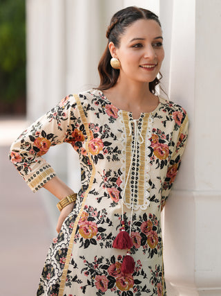 Women Floral Printed Thread Work Pure Cotton Straight Kurta