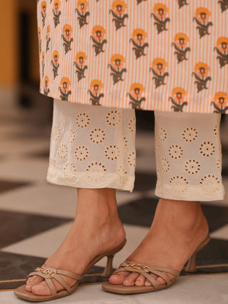 Women Cotton Printed Kurta