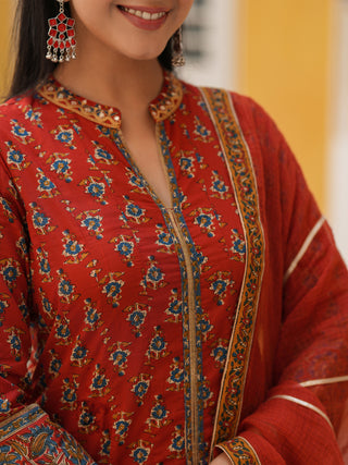 Women Ethnic Motifs Printed Cotton Anarkali Kurta with Trousers & Dupatta