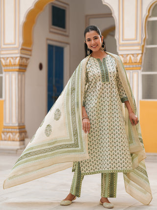 Women Printed Sequinned Pure Cotton Kurta with Trousers & Dupatta