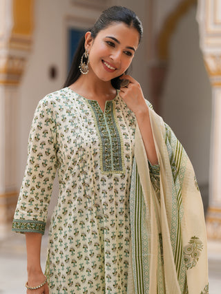 Women Printed Sequinned Pure Cotton Kurta with Trousers & Dupatta