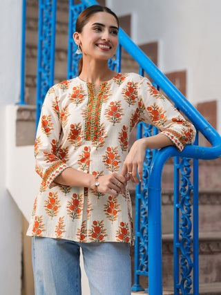 Women Floral Printed Pure Cotton Regular Top