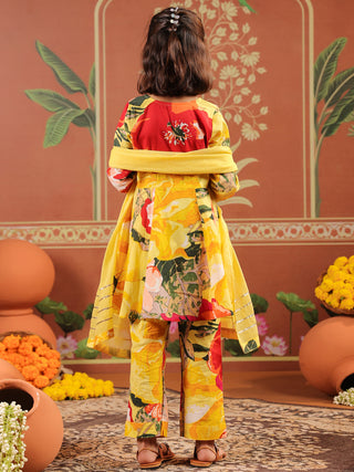 Girls Floral Printed Regular Pure Cotton Kurta with Trousers & With Dupatta