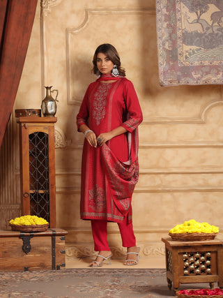 Ethnic Motifs Printed Round Neck Straight Kurta With Trousers & Dupatta