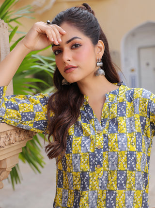 Print Mandarin Collar Cotton Top