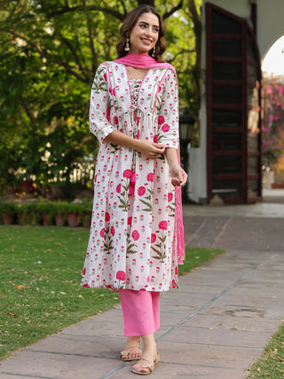Women Floral Printed Cotton Kurta with Trousers & Dupatta