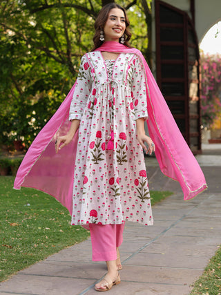 Women Floral Printed Cotton Kurta with Trousers & Dupatta
