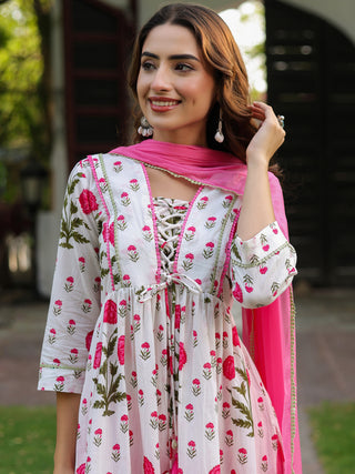 Women Floral Printed Cotton Kurta with Trousers & Dupatta