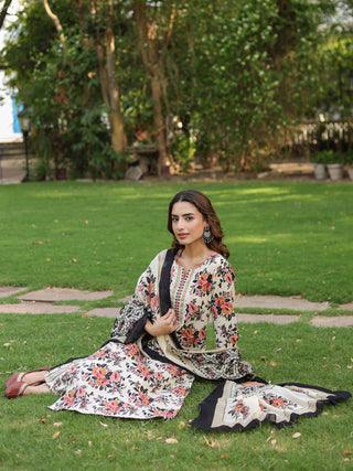 Women Floral Printed Regular Pure Cotton Kurta with Trousers & With Dupatta