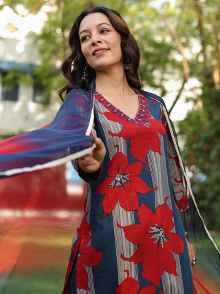 Women Floral Printed Regular Pure Cotton Kurta with Trousers & With Dupatta