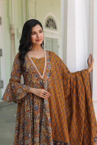 Women Ethnic Motifs Printed Pure Cotton Kurta With Trousers & Dupatta