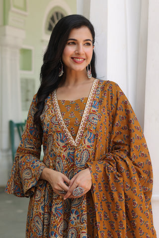 Women Ethnic Motifs Printed Pure Cotton Kurta With Trousers & Dupatta