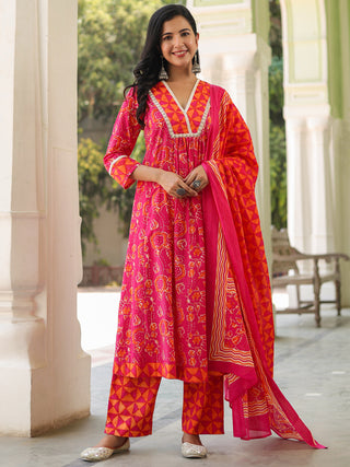 Women Floral Sequinned Pure Cotton Kurta with Trousers & Dupatta