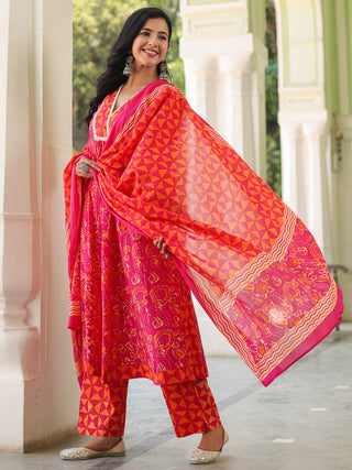 Women Floral Sequinned Pure Cotton Kurta with Trousers & Dupatta