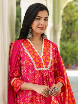 Women Floral Sequinned Pure Cotton Kurta with Trousers & Dupatta
