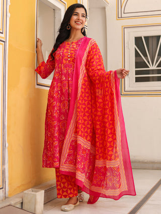 Women Floral Printed Cotton A-Line Kurta with Trousers & Dupatta