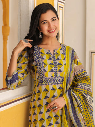 Geometric Printed Pure Cotton Straight Kurta With Trousers & Dupatta