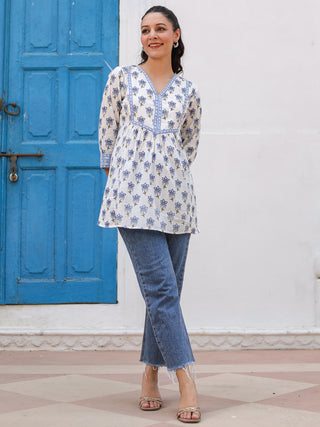 Women Floral Printed V Neck Cotton Top
